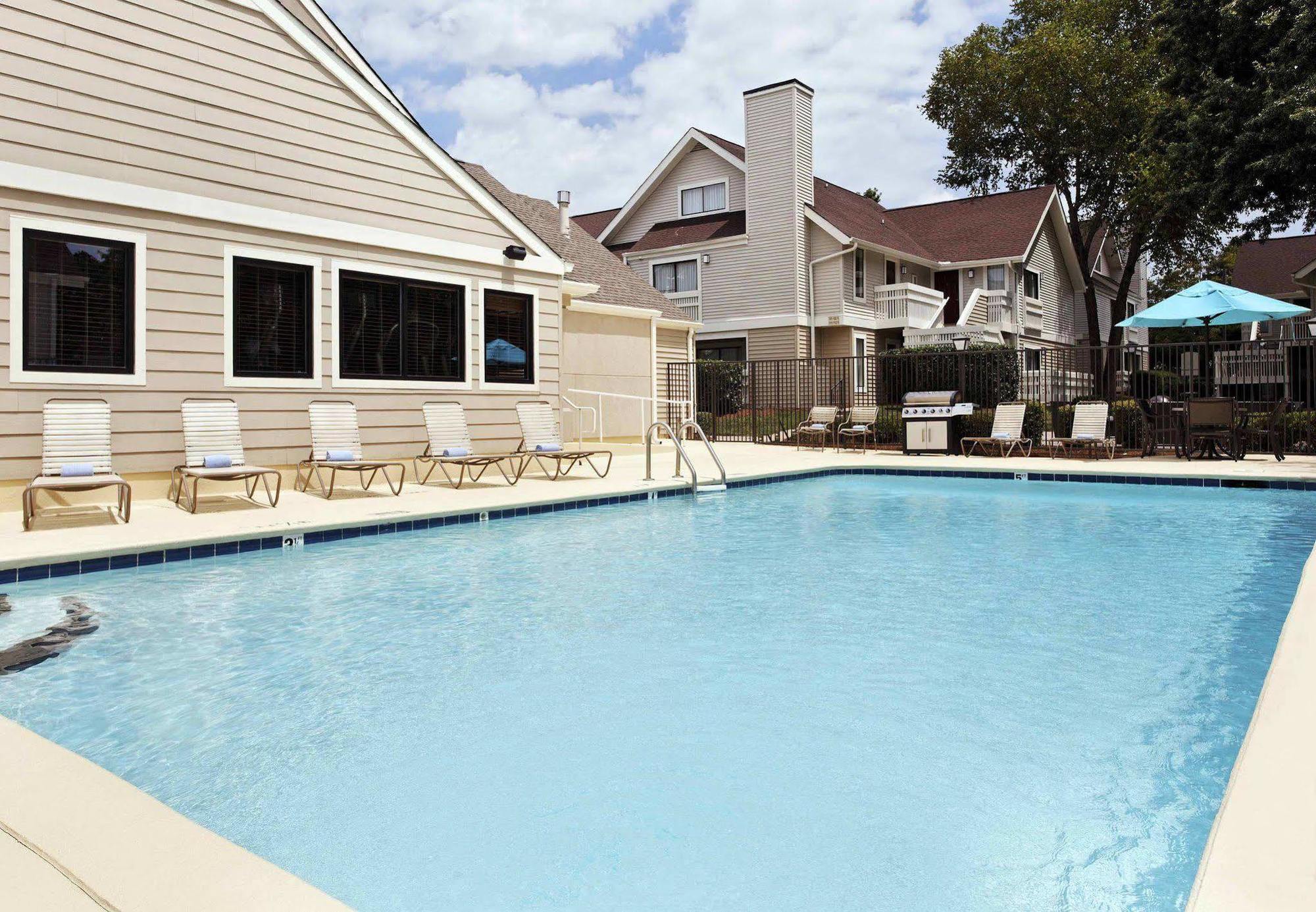 Residence Inn By Marriott Winston Salem University Area Екстериор снимка