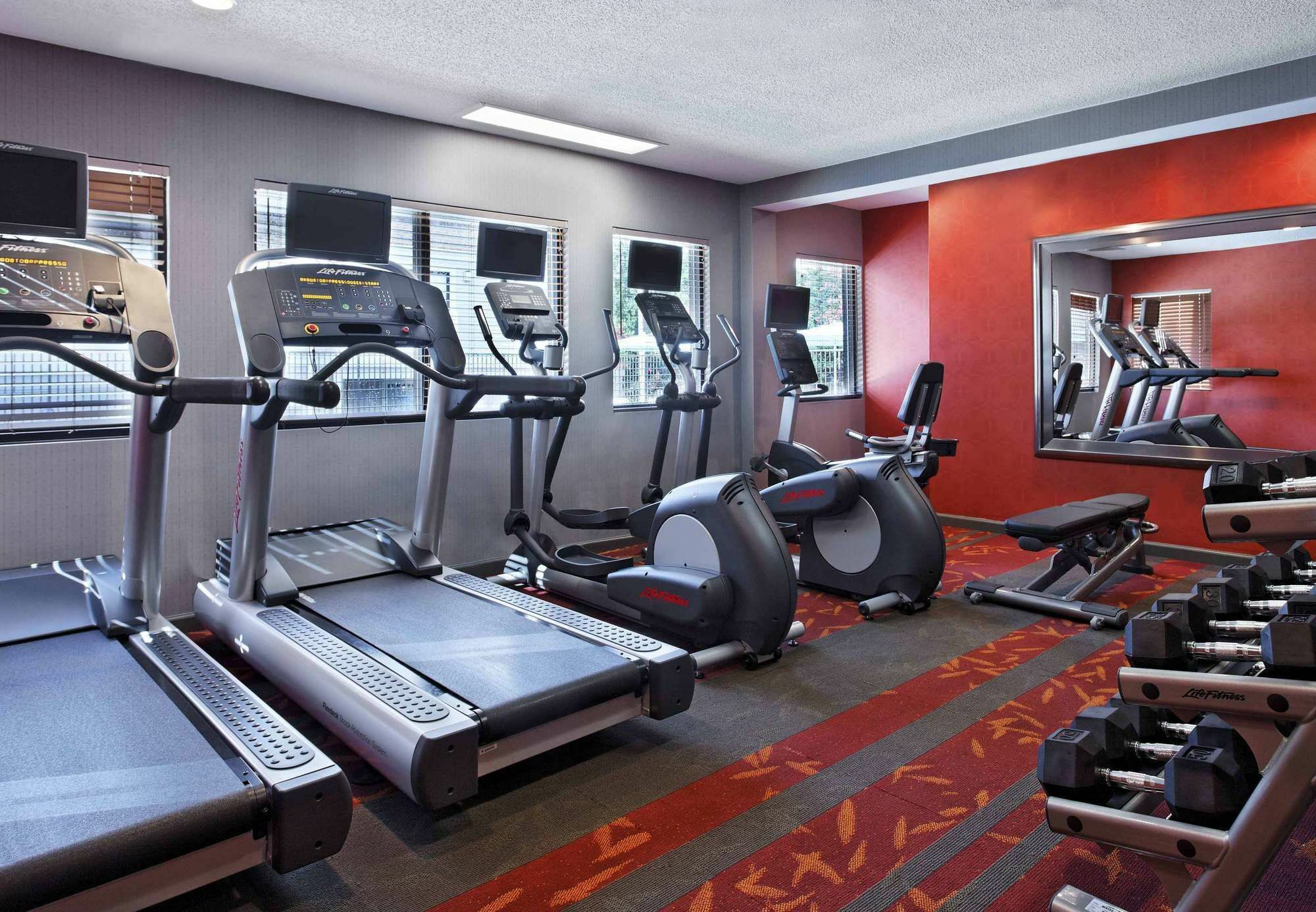 Residence Inn By Marriott Winston Salem University Area Екстериор снимка